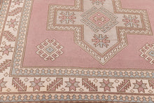 5x7 Old & Vintage Turkish Area Rug
