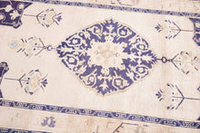 4x8 Old& Vintage Turkish Area Rug