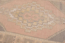 5x8 Old & Vintage Turkish Area Rug