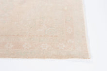 5x8 Old& Vintage Turkish Area Rug