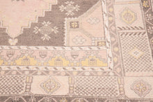 5x9 Old & Vintage Turkish Area Rug