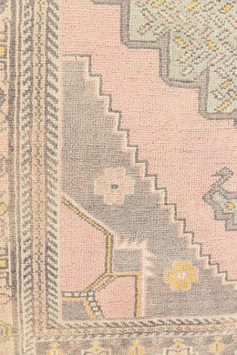 5x8 Old & Vintage Turkish Area Rug