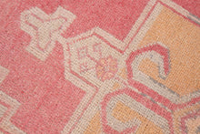 5x9 Old & Vintage Turkish Area Rug