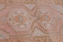 2x4 Old & Vintage Turkish Area Rug