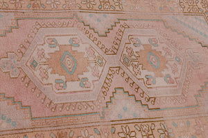 2x4 Old & Vintage Turkish Area Rug