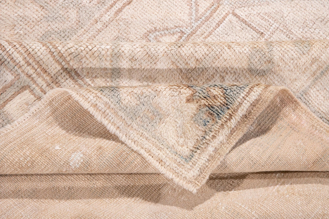 4x6 Old & Vintage Turkish Area Rug