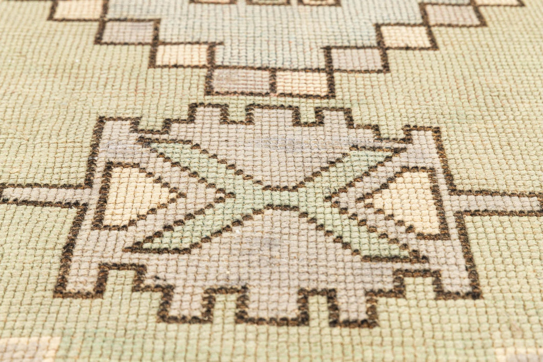 5x7 Old & Vintage Turkish Area Rug