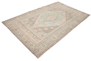 5x8 Old & Vintage Turkish Area Rug