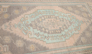 5x8 Old & Vintage Turkish Area Rug