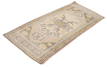 2x4 Old& Vintage Turkish Area Rug