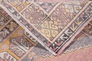 4x6 Old & Vintage Turkish Area Rug