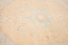 7x9 Old& Vintage Turkish Area Rug