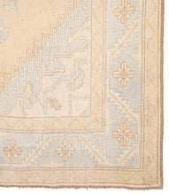 7x9 Old& Vintage Turkish Area Rug