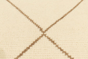 7x10 Modern Tulu Area Rug