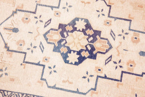 2x4 Old & Vintage Tukish Area Rug