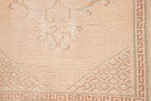 2x4 Old & Vintage Turkish Area Rug