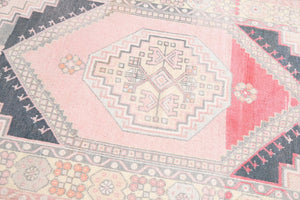 4x7 Old& Vintage Turkish Area Rug