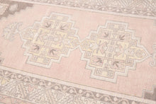 4x7 Old& Vintage Turkish Area Rug