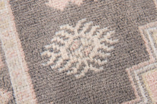 4x7 Old& Vintage Turkish Area Rug