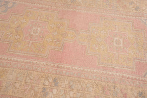 4x8 Old& Vintage Turkish Area Rug