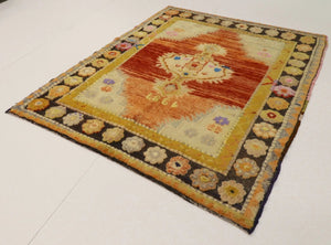 5x8 Colorful Old & Vintage Turkish Area Rug