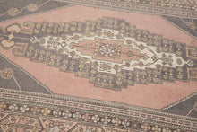 5x8 Old & Vintage Turkish Area Rug