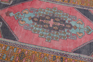 6x8 Old & Vintage Turkish Area Rug