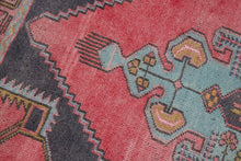 6x8 Old & Vintage Turkish Area Rug